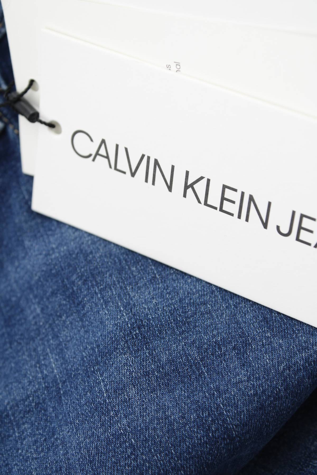 Дамски дънки Calvin Klein Jeans3 - Contour.bg Дамски дънки Calvin Klein Jeans3