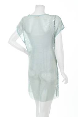 Плажна рокля Guess2