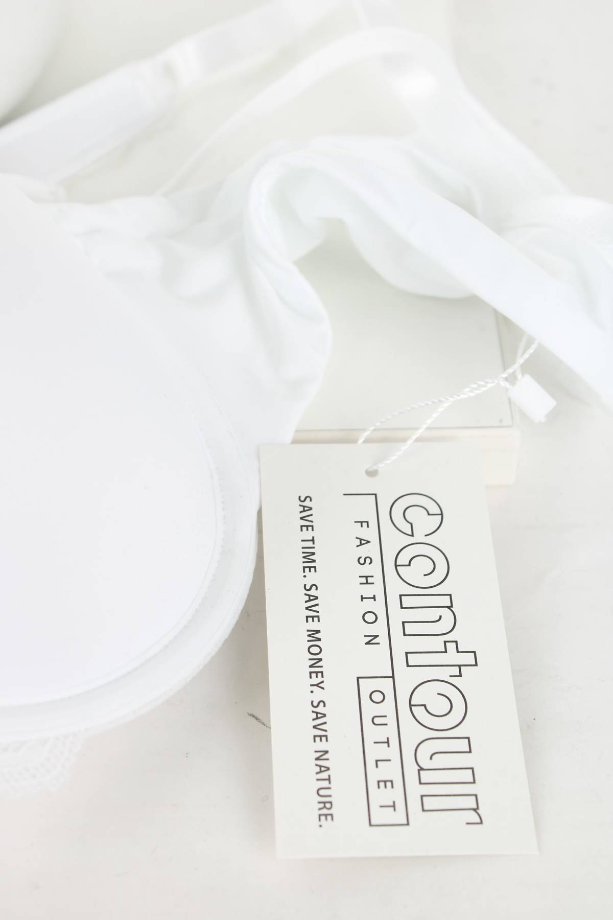 Сутиен Viania3