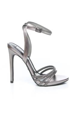 Σανδάλια Steve Madden1 - Contourshop.gr Σανδάλια Steve Madden1