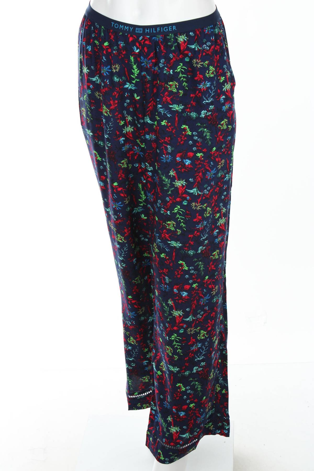 Дамска пижама Tommy Hilfiger1