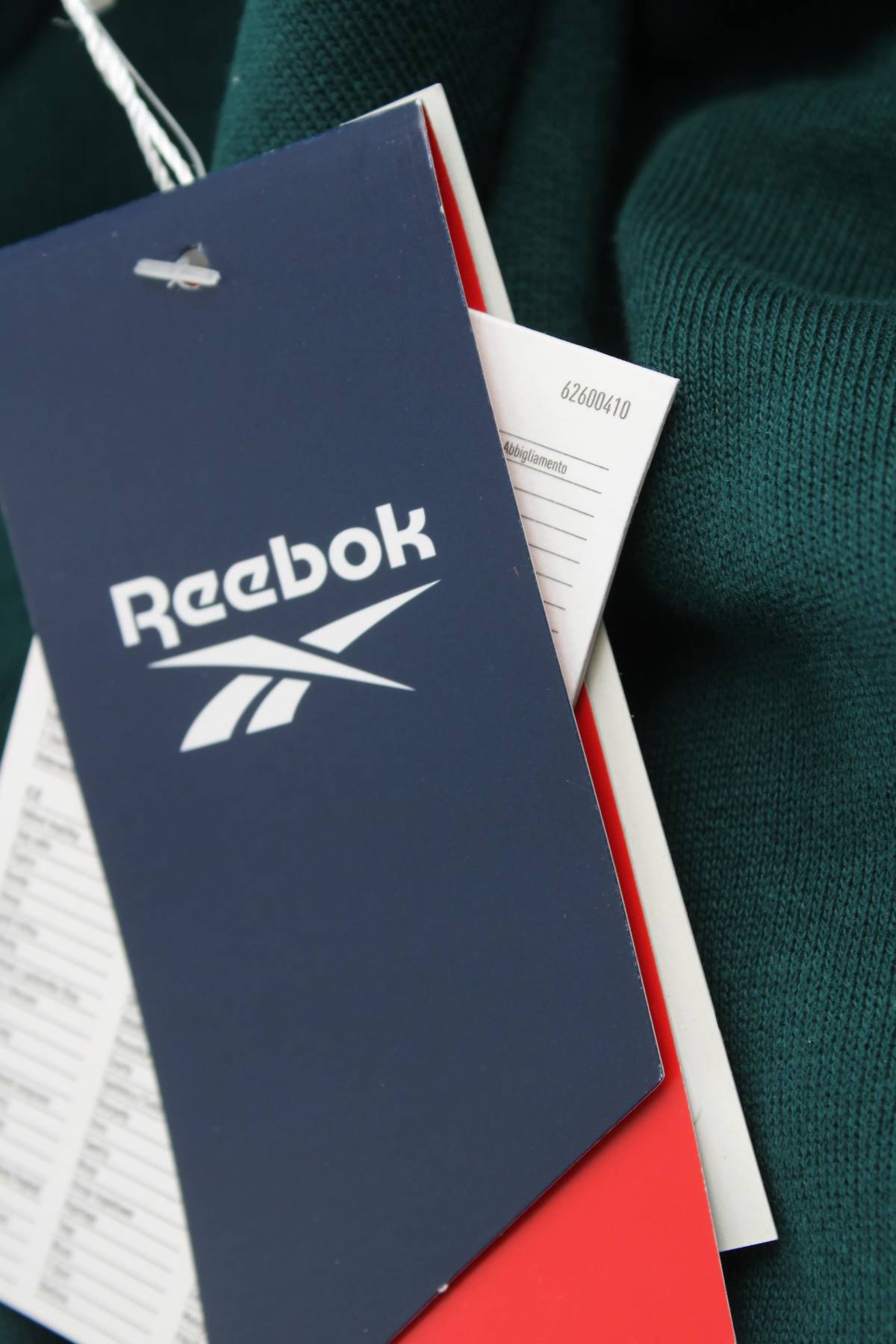 Γυναικείο αθλητικό παντελόνι Reebok3