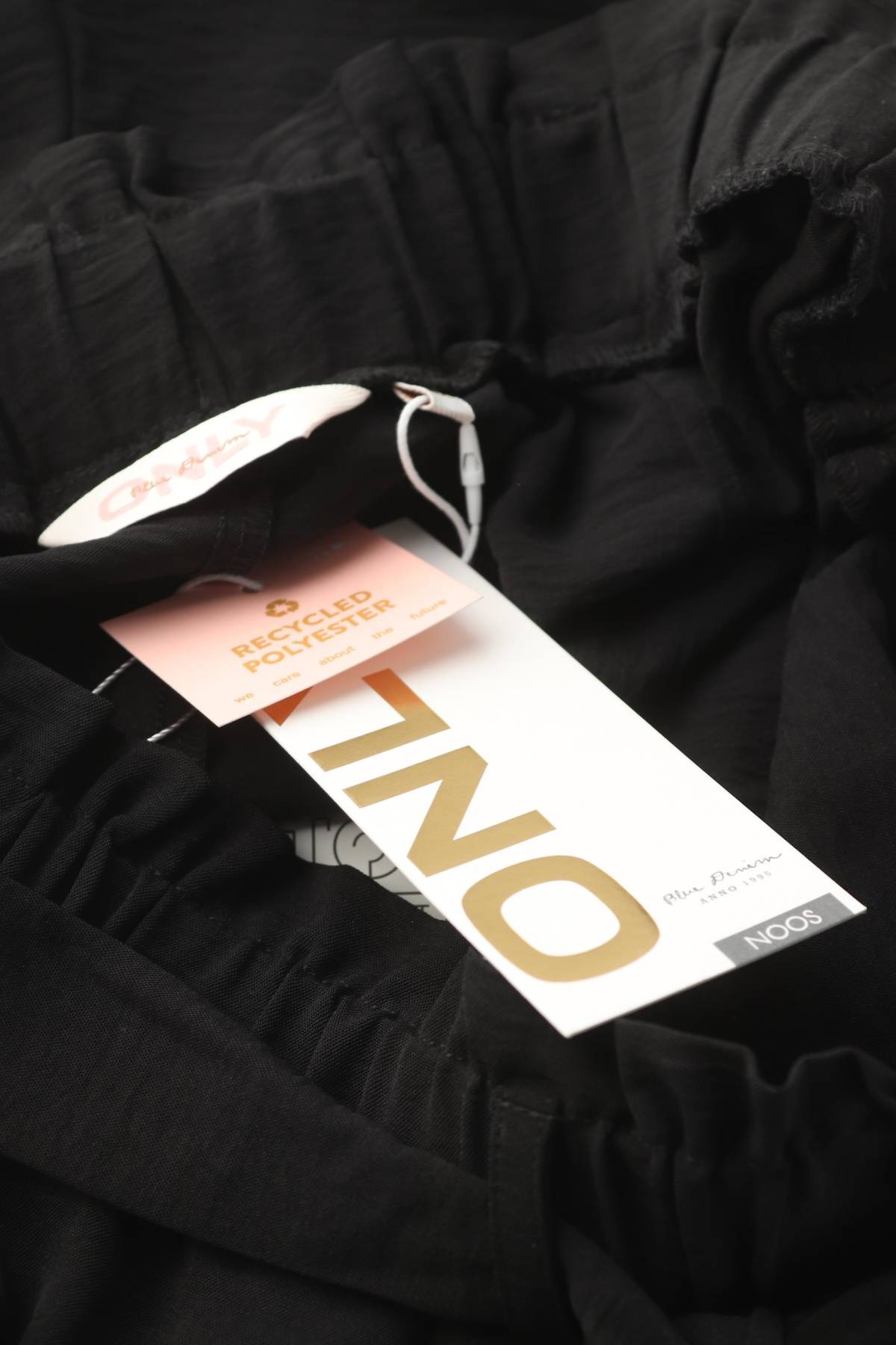 Γυναικείο σορτσάκι Only3 - Contourshop.gr Γυναικείο σορτσάκι Only3