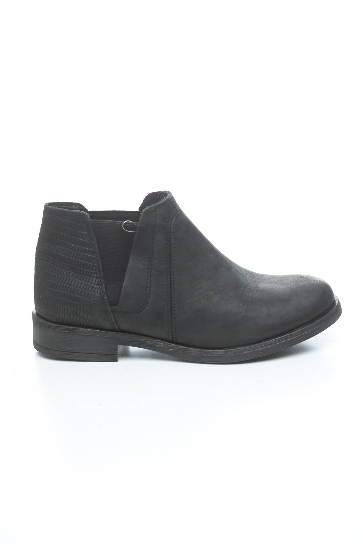 Дамски обувки Clarks1