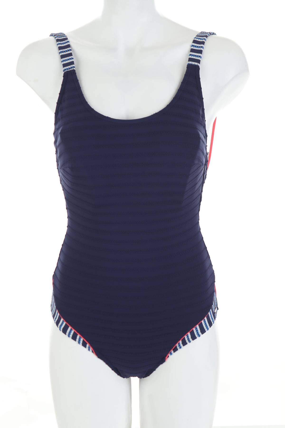 Цял бански Triumph1 - Contour.bg Цял бански Triumph1