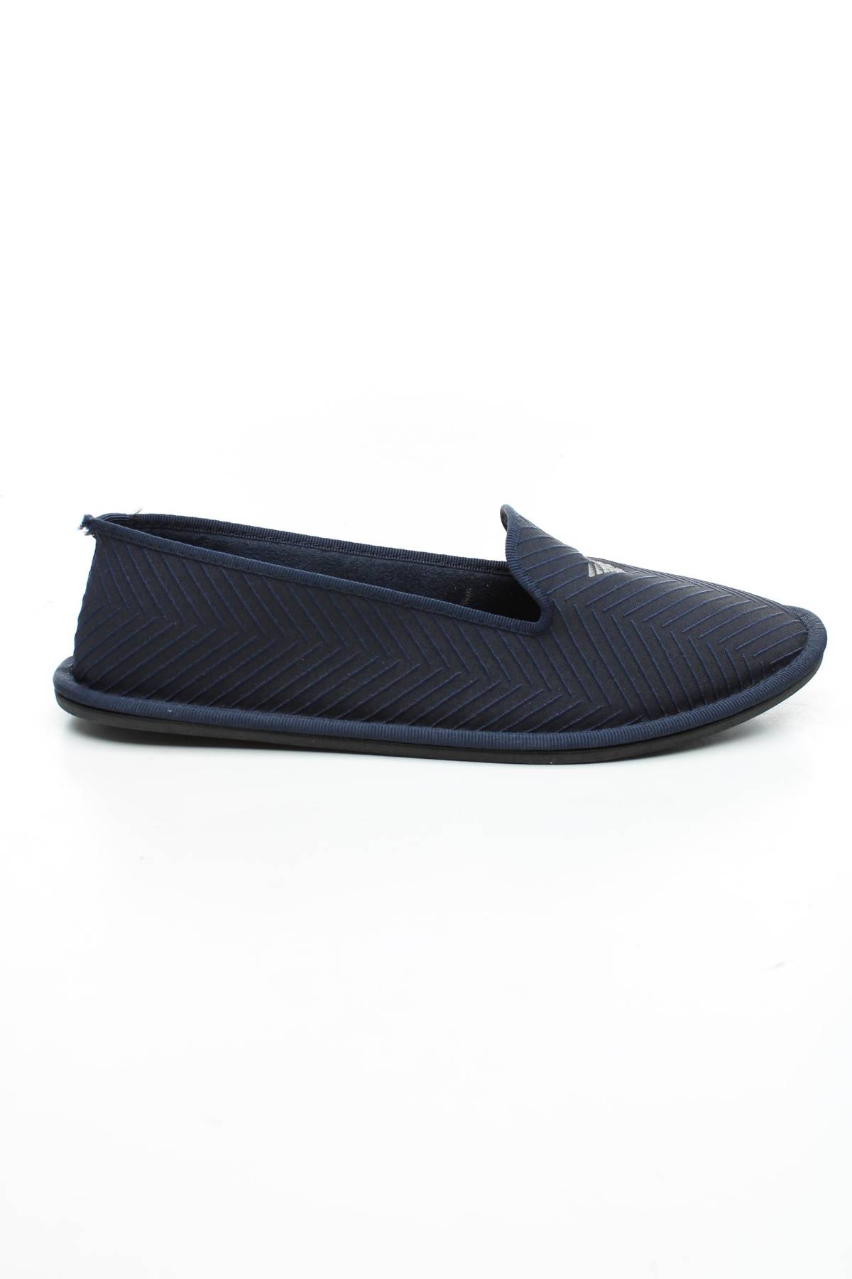 Παντόφλες σπιτικές Emporio Armani1 - Contourshop.gr Παντόφλες σπιτικές Emporio Armani1