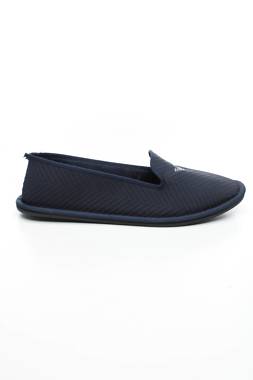 Παντόφλες σπιτικές Emporio Armani1 - Contourshop.gr Παντόφλες σπιτικές Emporio Armani1