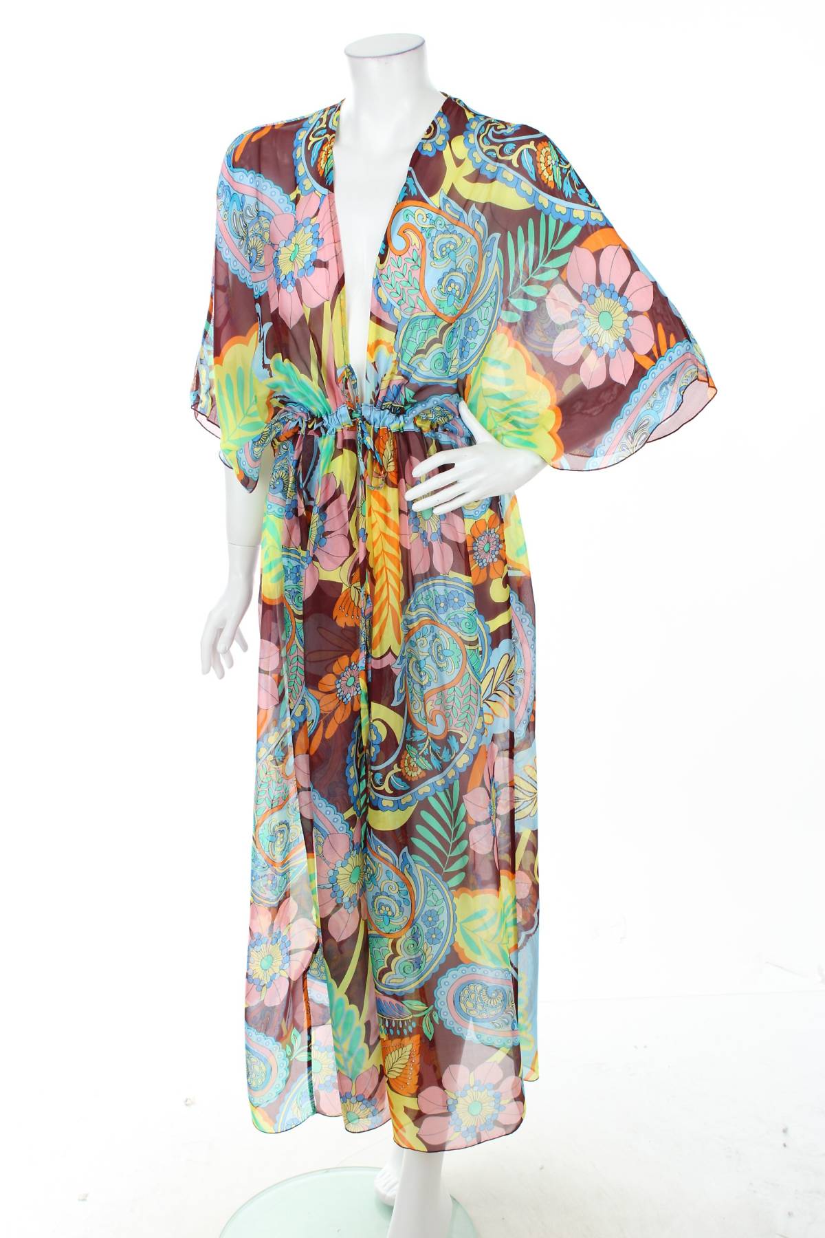 Плажна рокля Guess1