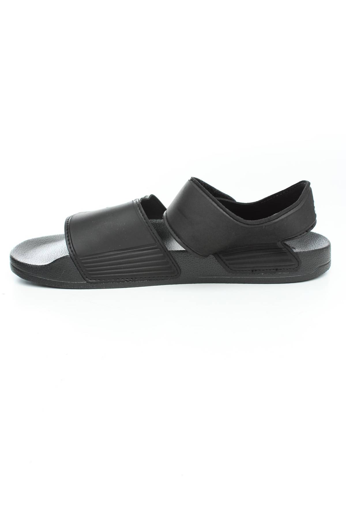 Παιδικά σανδάλια Adidas2