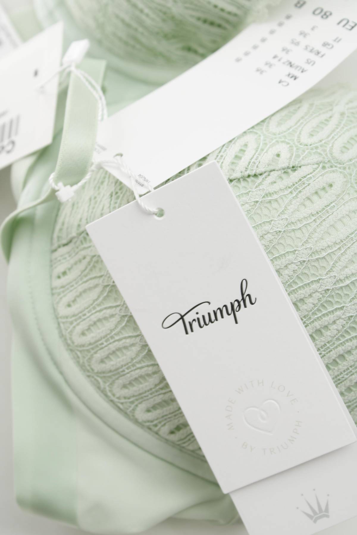Сутиен Triumph3 - Contour.bg Сутиен Triumph3