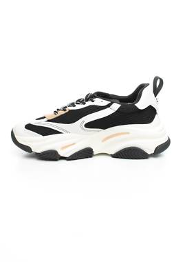Αθλητικά παπούτσια Steve Madden2