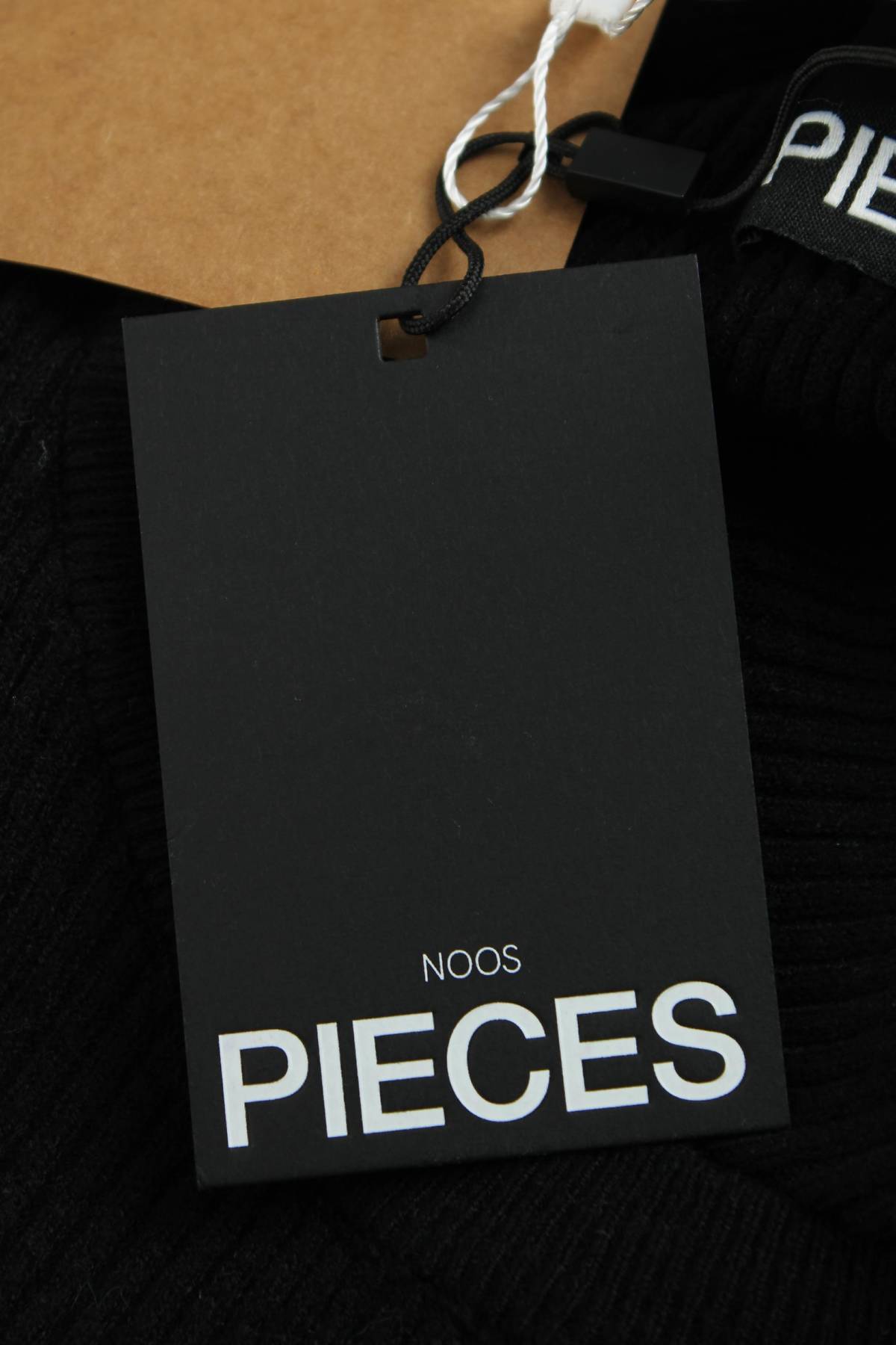 Дамски пуловер Pieces3