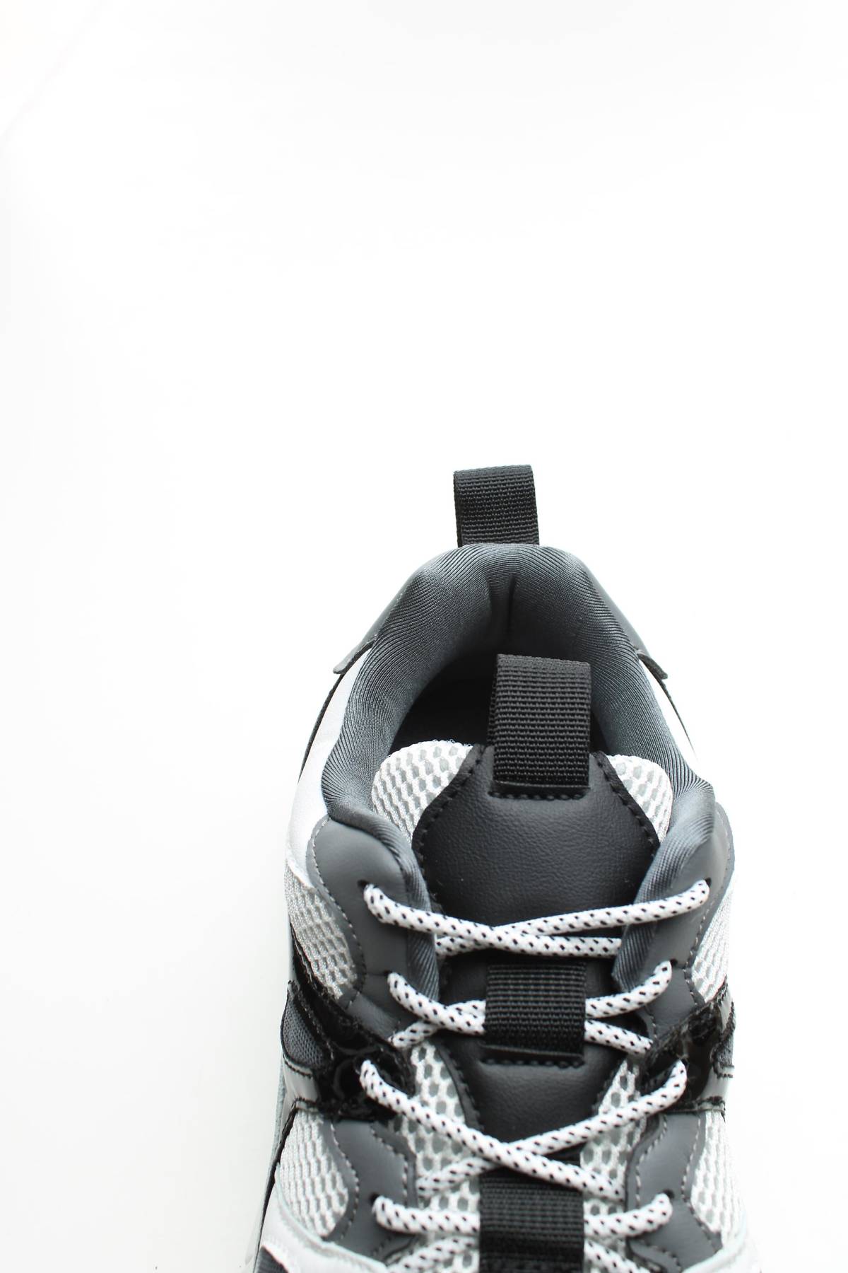 Маратонки Steve Madden5 - Contour.bg Маратонки Steve Madden5