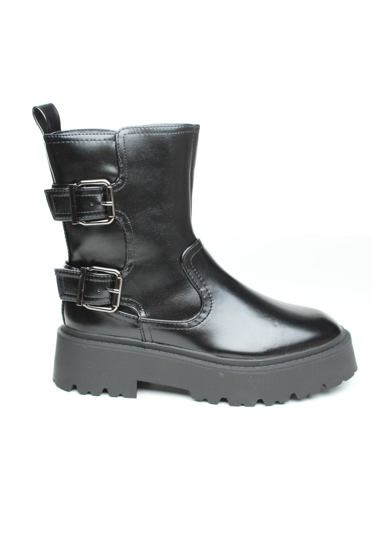 Γυναικεία μποτάκια River Island1