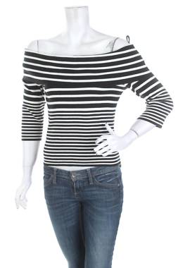 Γυναικεία μπλούζα Only Essential1