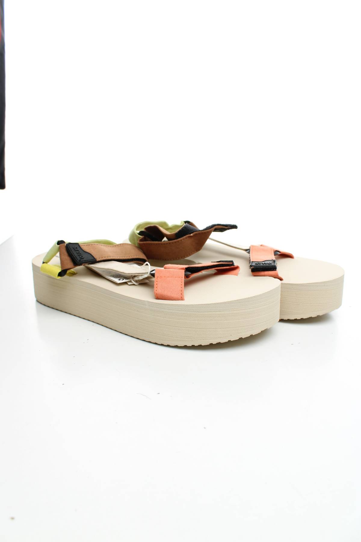 Сандали Pull & Bear3