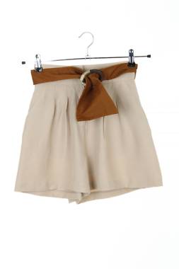 Дамски къс панталон Vero Moda1