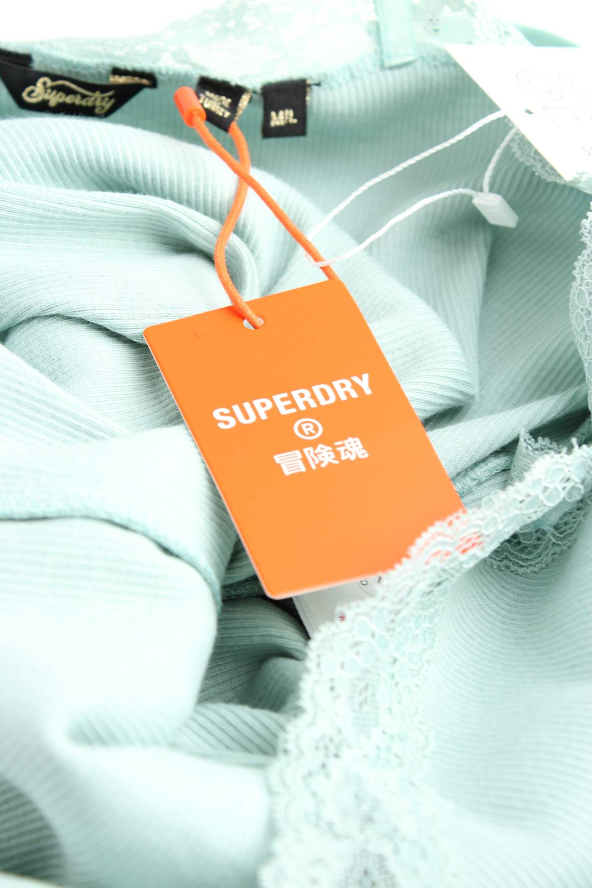 Γυναικείο αμάνικο Superdry3