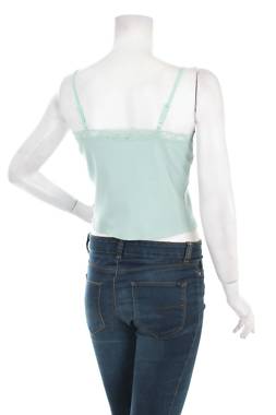 Γυναικείο αμάνικο Superdry2