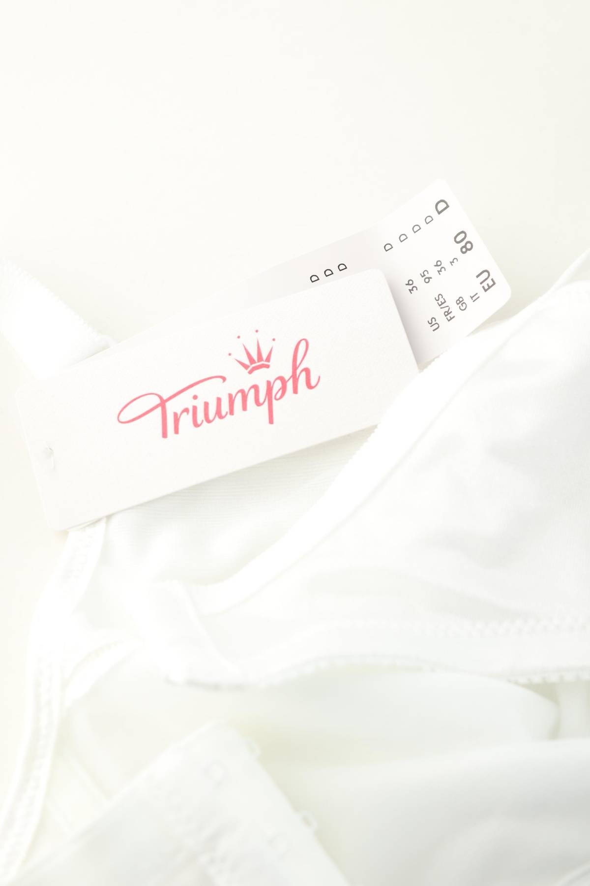 Сутиен Triumph3 - Contour.bg Сутиен Triumph3