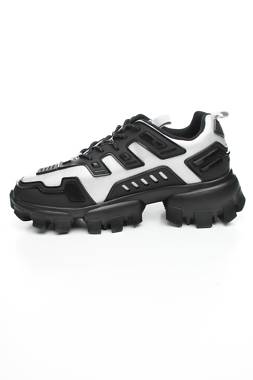 Мъжки обувки Steve Madden2