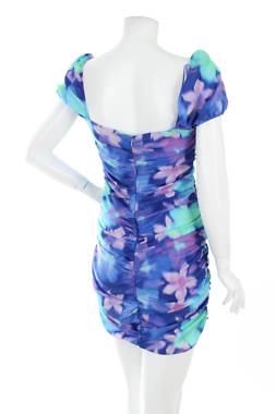 Φορέματα Bershka1