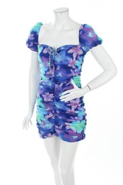 Φορέματα Bershka2