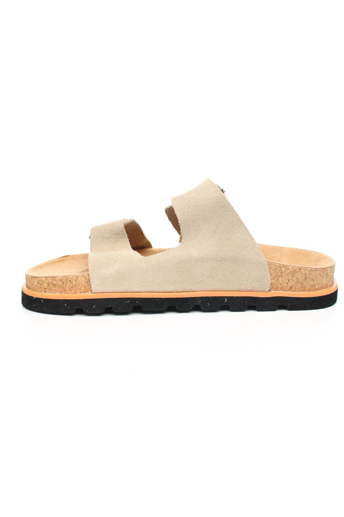 Чехли Pull & Bear2 - Contour.bg Чехли Pull & Bear2