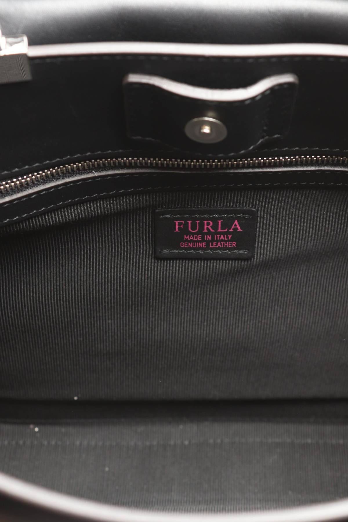 Γυναικεία δερματινή τσάντα Furla3