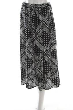 Φούστα Only Carmakoma1 - Contourshop.gr Φούστα Only Carmakoma1