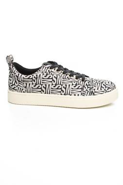 Кецове Steve Madden1