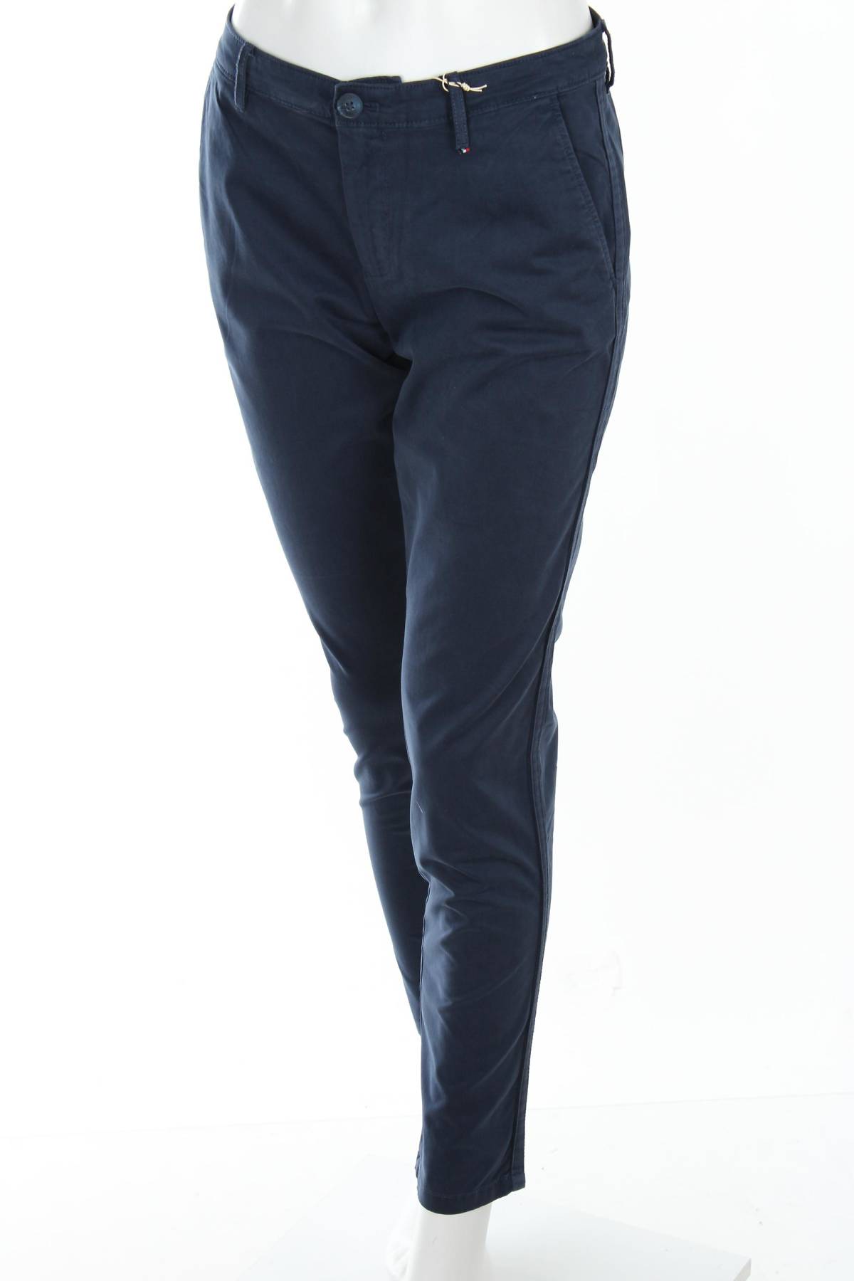 Дамски панталон Tommy Jeans1