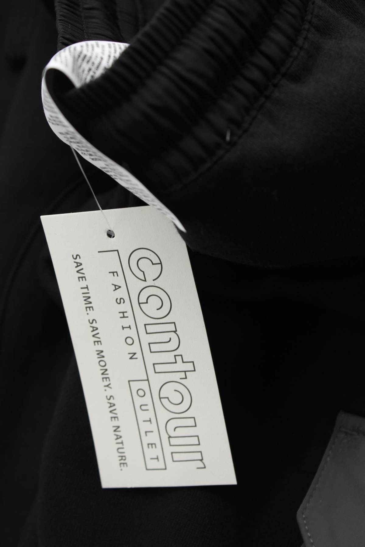 Мъжко спортно долнище EA7 Emporio Armani3