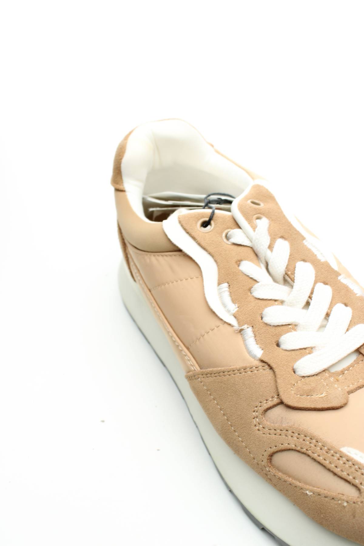 Маратонки Zara5