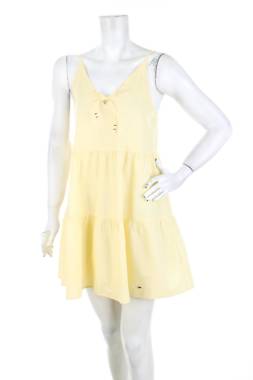 Рокля Tommy Jeans1