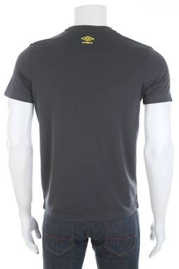 Ανδρική αθλητική φανέλα Umbro2