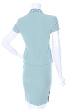 Дамски костюм 2 - Contour.bg Дамски костюм 2