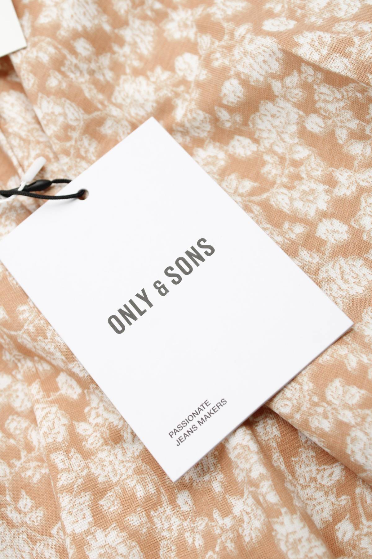Ανδρικό t-shirt Only & Sons3 - Contourshop.gr Ανδρικό t-shirt Only & Sons3