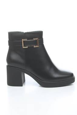 Дамски боти V by Very1