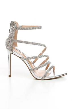 Сандали Steve Madden1