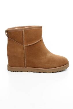 Γυναικεία μποτάκια UGG Australia1 - Contourshop.gr Γυναικεία μποτάκια UGG Australia1