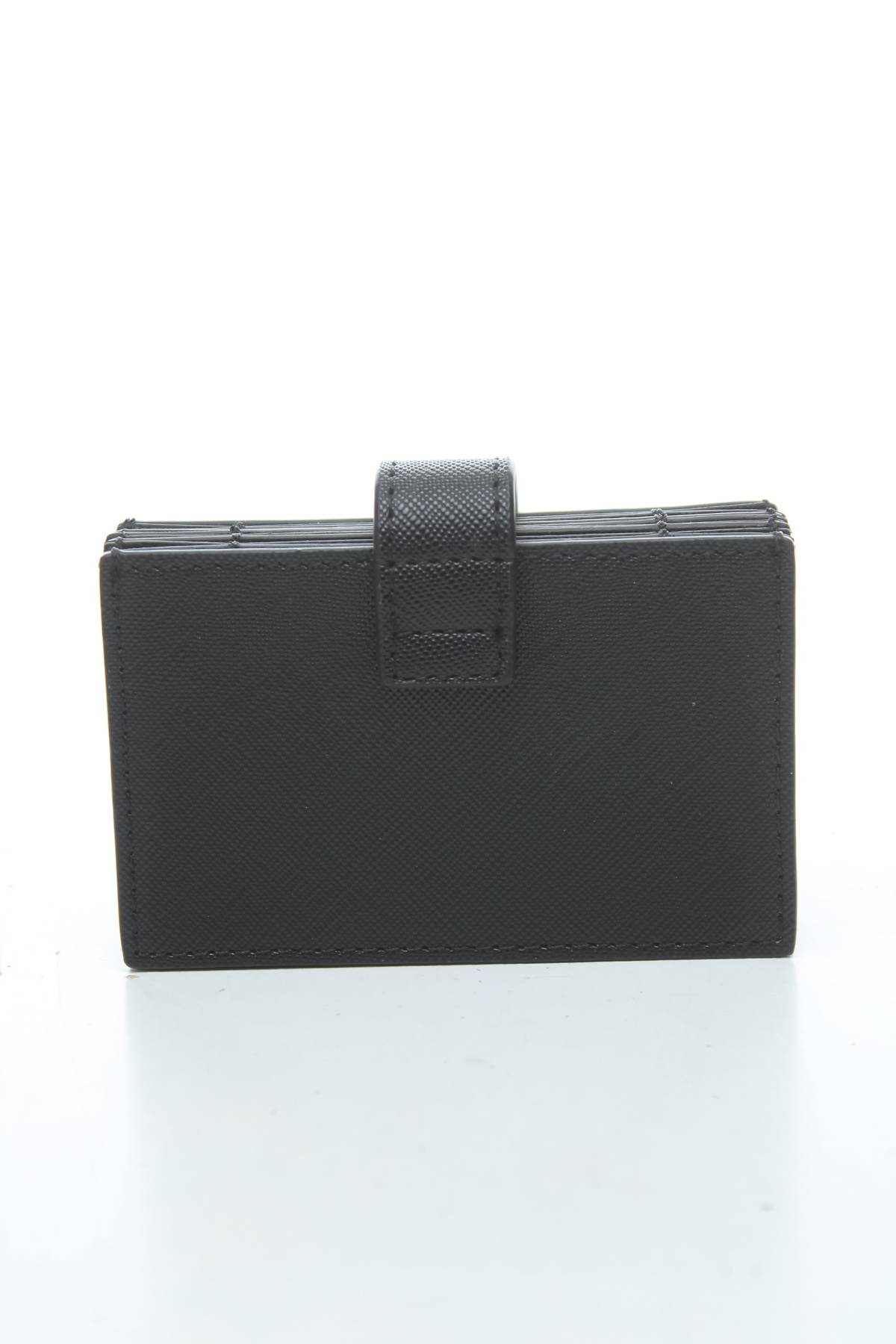 Калъф за документи Guess2