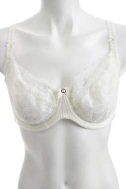 Сутиен Hunkemoller1