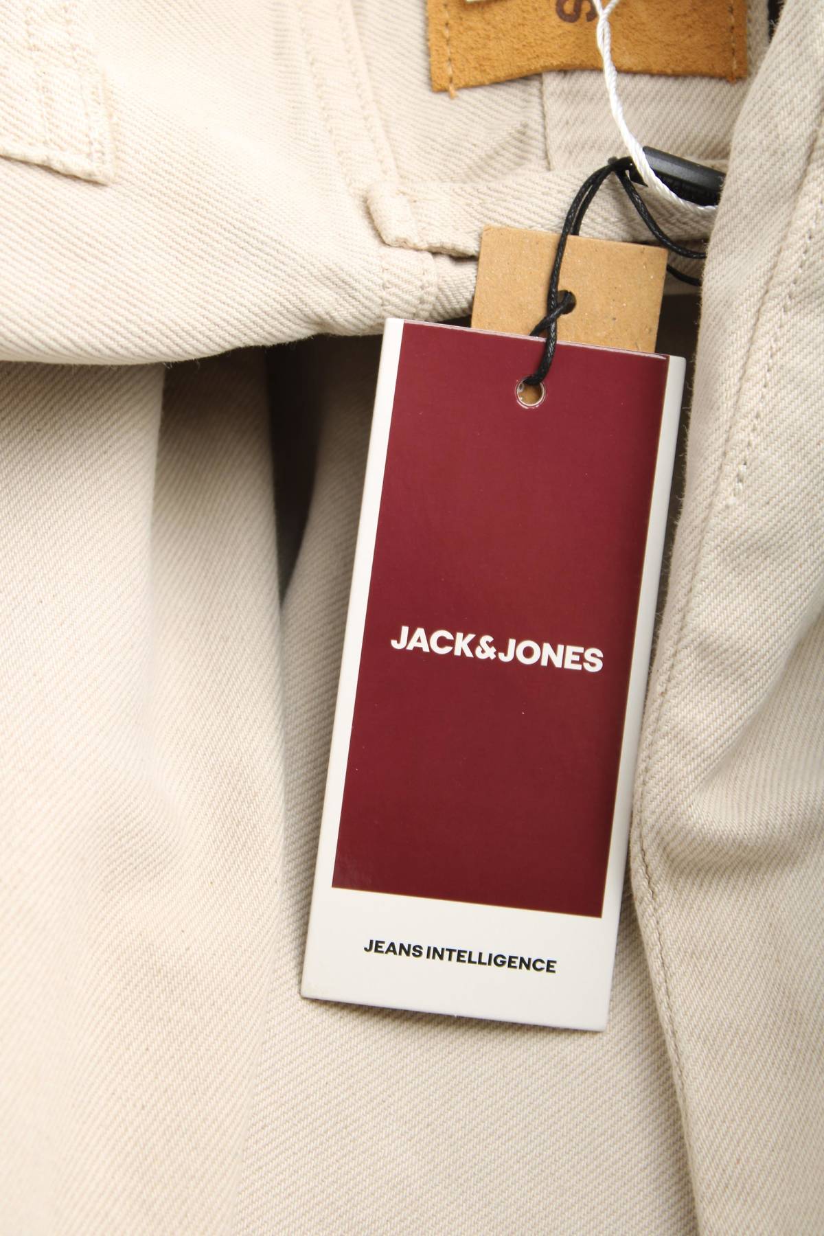 Мъжки къси дънки Jack & Jones3 - Contour.bg Мъжки къси дънки Jack & Jones3