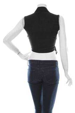 Γυναικείο αμάνικο Boohoo2 - Contourshop.gr Γυναικείο αμάνικο Boohoo2