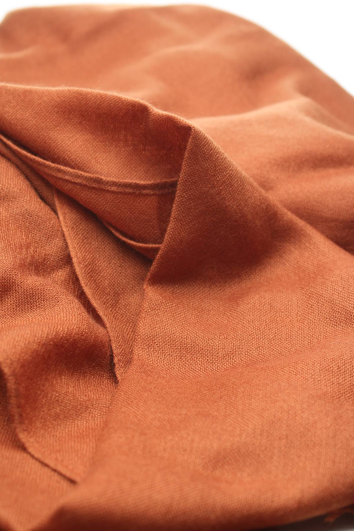 Шал Eric Bompard2