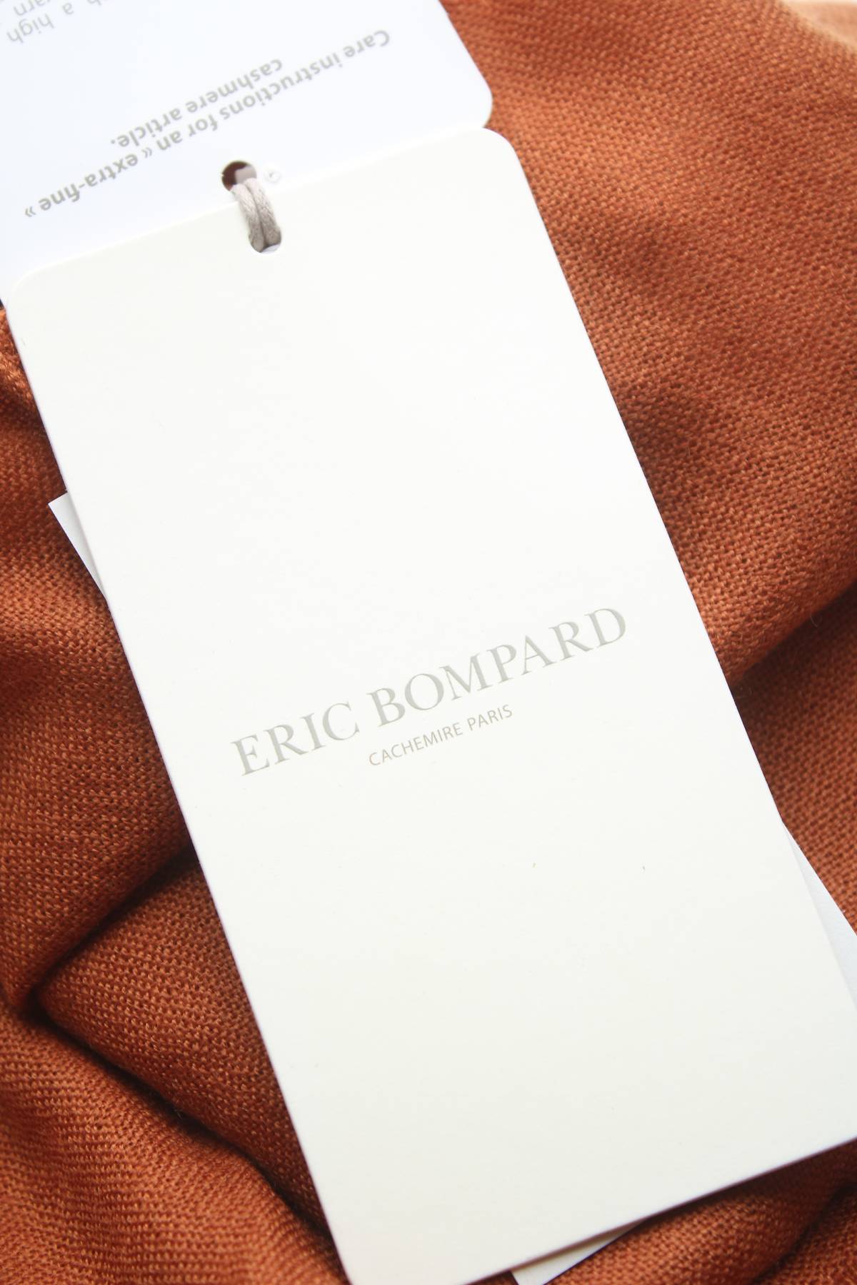 Шал Eric Bompard3