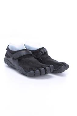 Туристически обувки Vibram1 - Contour.bg Туристически обувки Vibram1