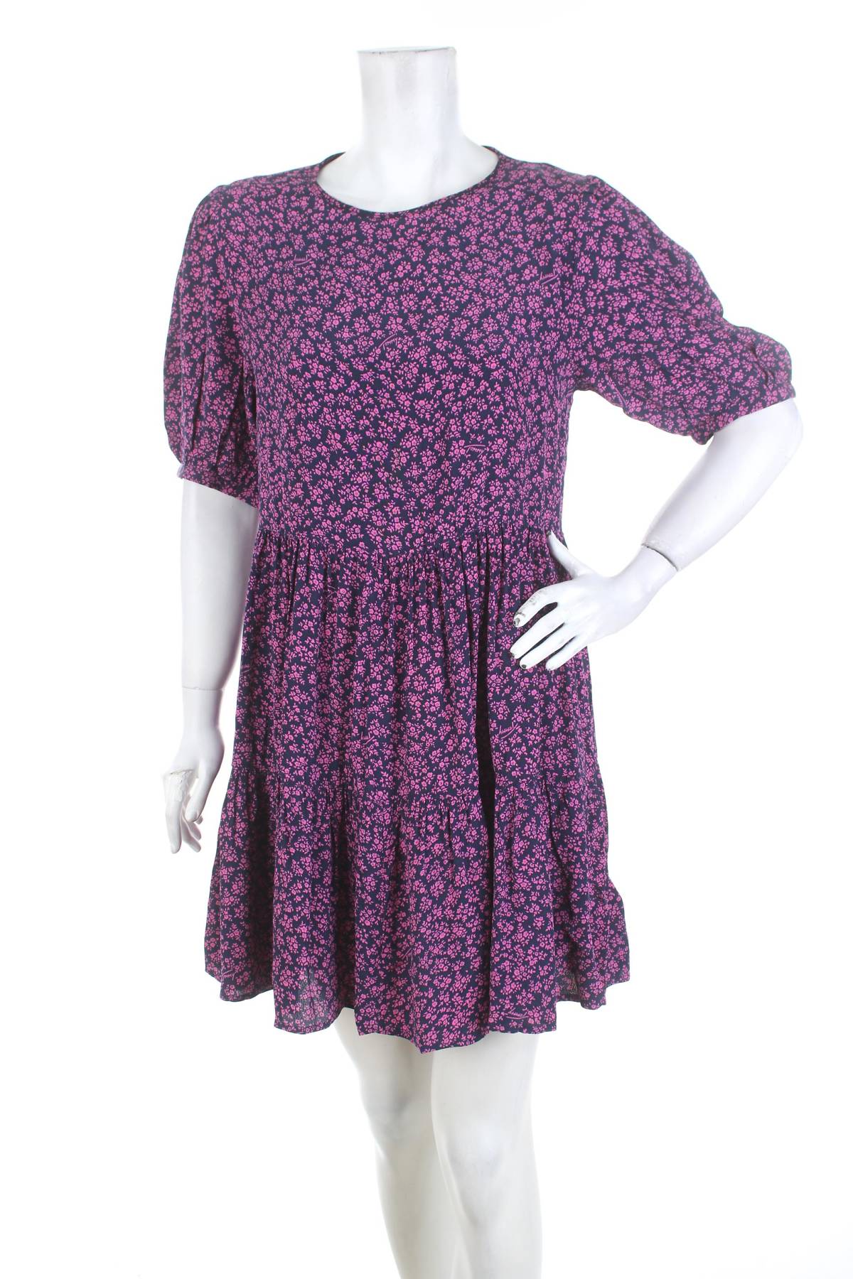 Φορέματα Tommy Jeans1