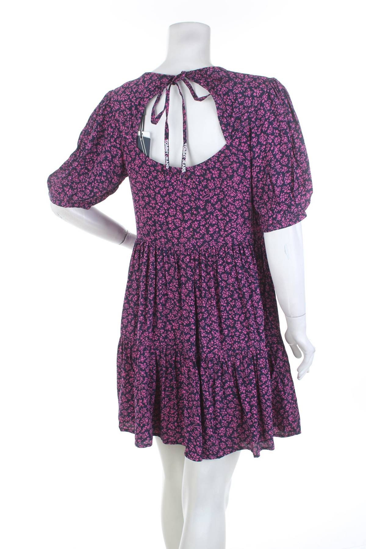 Φορέματα Tommy Jeans2